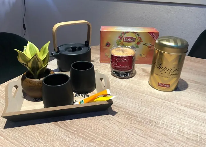 Le 41 Carnot Пуатьє